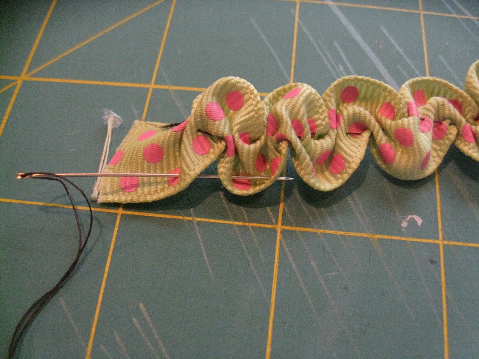 Ruched Flower (Step 4) Ruched Flower (Step 4)