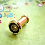 Must Have Craft Gadgets - Peephole
